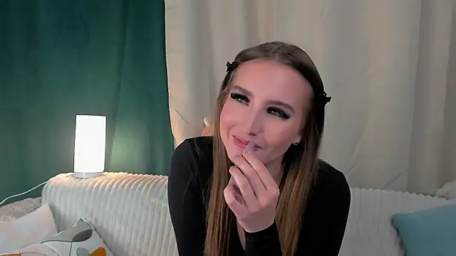 KarriDunman online show from 04.28.26