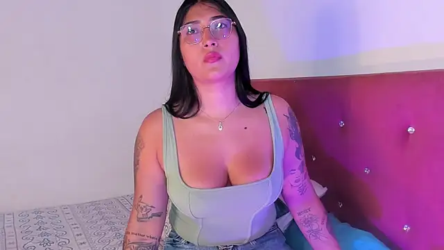 ami santos online show from 06.30.26