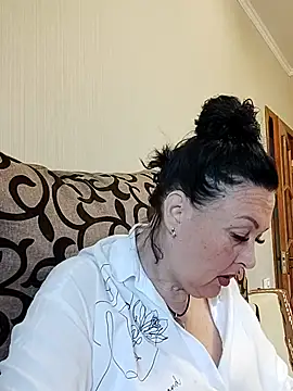 Snapshot of HelgaDennis chatting on 07.05.26 HelgaDennis online show from 07.05.26
