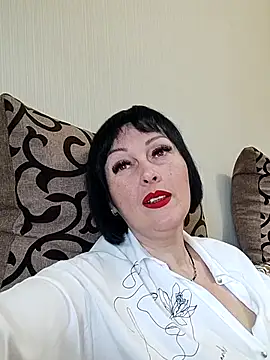 Snapshot of HelgaDennis chatting on 07.13.26 HelgaDennis online show from 07.13.26