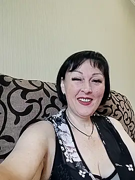 Snapshot of HelgaDennis chatting on 07.14.26 HelgaDennis online show from 07.14.26
