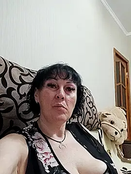 Snapshot of HelgaDennis chatting on 07.22.26 HelgaDennis online show from 07.22.26
