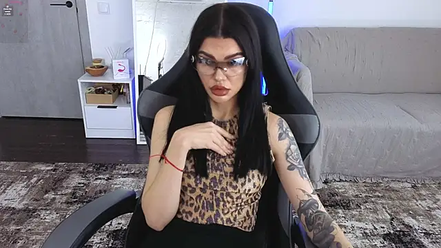 Snapshot of AnacondaOnn chatting on 03.21.26 AnacondaOnn online show from 03.21.26