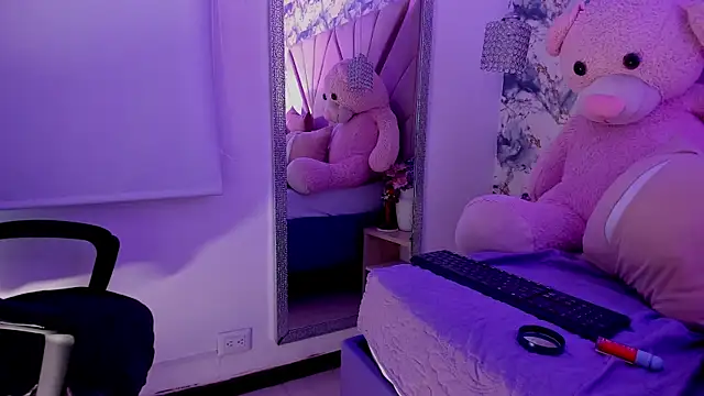 mia rouxx1 online show from 07.28.26