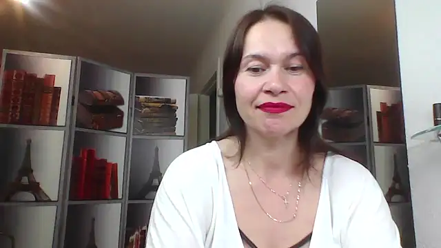 Snapshot of Selena_Moo chatting on 05.25.26 Selena Moo online show from 05.25.26