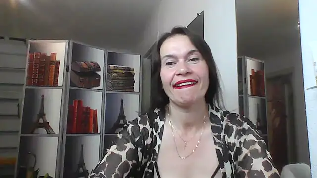Selena Moo online show from 08.02.26