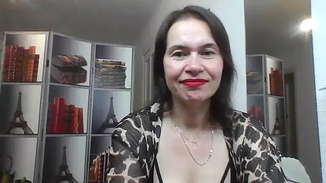 Selena Moo online show from 08.06.26