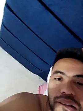 leonfire1004 online show from 04.19.26