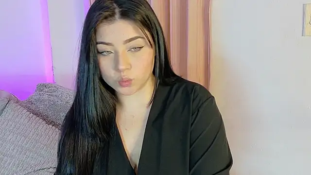 CamilaRougee online show from 04.04.26