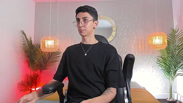 Snapshot of Gio_carangi chatting on 07.22.26 Gio carangi online show from 07.22.26