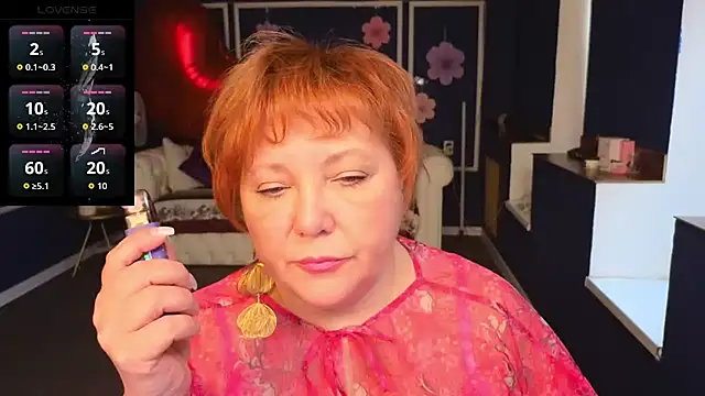 Kira Kingsley online show from 05.13.26