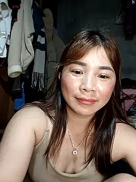 Snapshot of -Bangi- chatting on 04.15.26 -Bangi- online show from 04.15.26