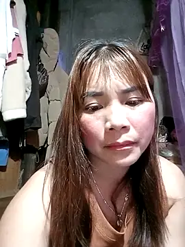 Snapshot of -Bangi- chatting on 04.17.26 -Bangi- online show from 04.17.26