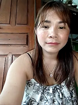 Snapshot of -Bangi- chatting on 04.21.26 -Bangi- online show from 04.21.26