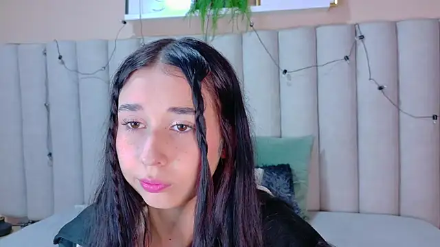 StarrMoon   online show from 06.30.26