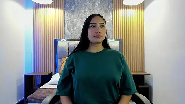 Sulay Kim online show from 05.20.26
