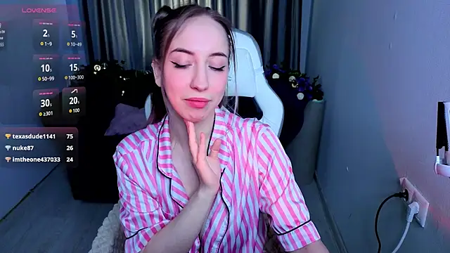 ShadowSparkle online show from 04.28.26