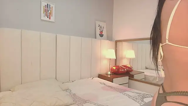 AlanaWesst online show from 04.29.26