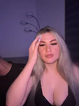 tiiffyy online show from 04.16.26