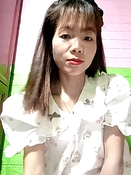 AmyLinee01 online show from 05.11.26