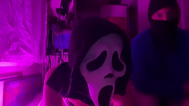 SilentScreamsVan- online show from 04.06.26