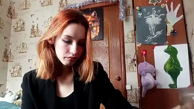 SirenFrost online show from 04.18.26