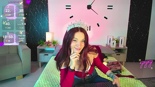 aurora petitee online show from 04.24.26