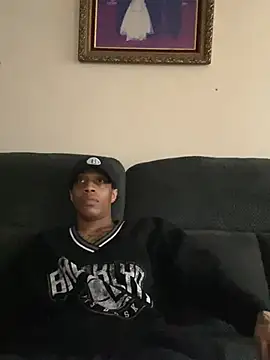 PHAT FTM KLIT87 online show from 04.02.26