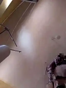 Snapshot of Salma-23 chatting on 03.22.26 Salma-23 online show from 03.22.26