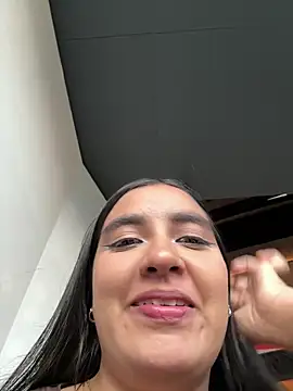 HaileyBiieber online show from 04.02.26