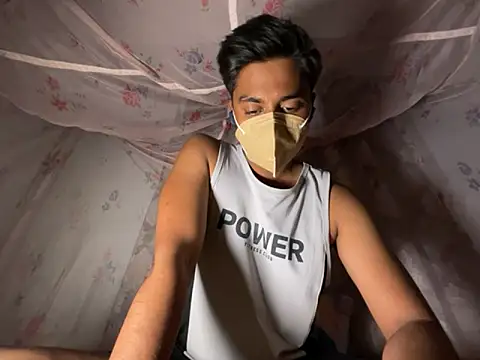 sinner2511 online show from 04.03.26