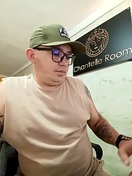 maximo daddy online show from 04.18.26