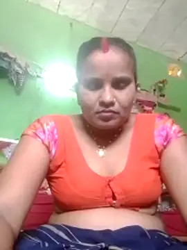 Shivani09900 online show from 05.26.26