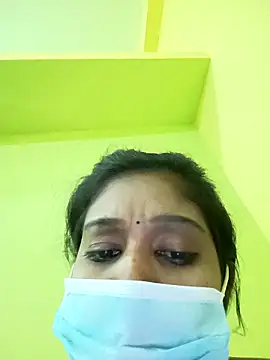 Snapshot of bannerjeesneha20 chatting on 04.01.26 bannerjeesneha20 online show from 04.01.26