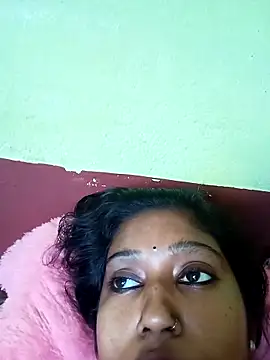 Snapshot of bannerjeesneha20 chatting on 04.29.26 bannerjeesneha20 online show from 04.29.26