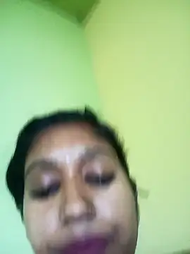 Snapshot of bannerjeesneha20 chatting on 04.30.26 bannerjeesneha20 online show from 04.30.26