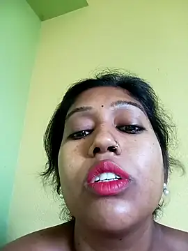 Snapshot of bannerjeesneha20 chatting on 05.03.26 bannerjeesneha20 online show from 05.03.26
