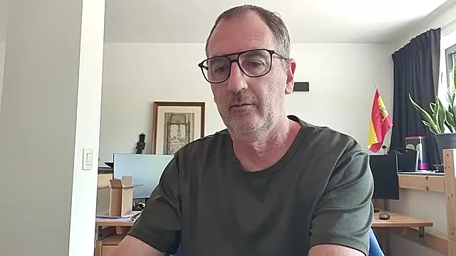 Snapshot of HotLucas66 chatting on 07.18.26 HotLucas66 online show from 07.18.26