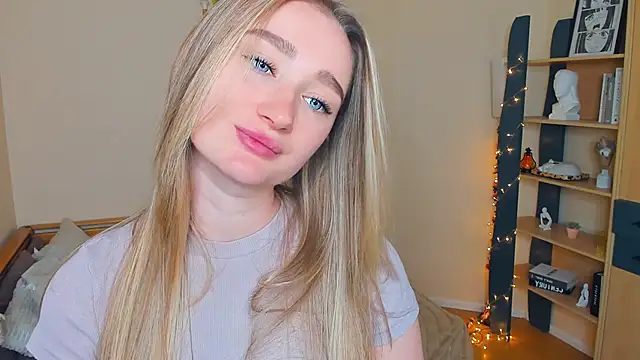 VioletteClaire online show from 05.01.26