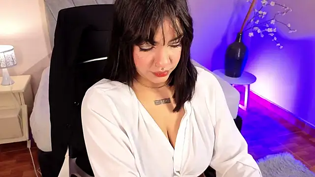 dania22  online show from 04.27.26