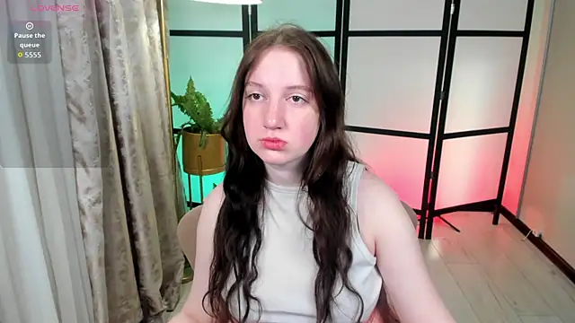 Snapshot of Elisabeth_Binder chatting on 04.06.26 Elisabeth Binder online show from 04.06.26