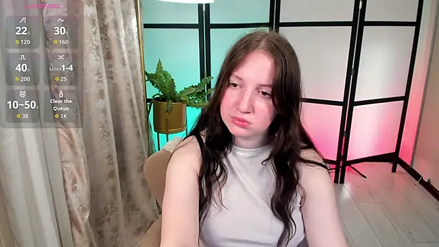 Snapshot of Elisabeth_Binder chatting on 04.06.26 Elisabeth Binder online show from 04.06.26