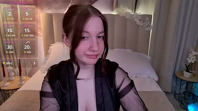 Snapshot of Elisabeth_Binder chatting on 04.20.26 Elisabeth Binder online show from 04.20.26