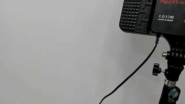 vannellope roberts online show from 04.05.26