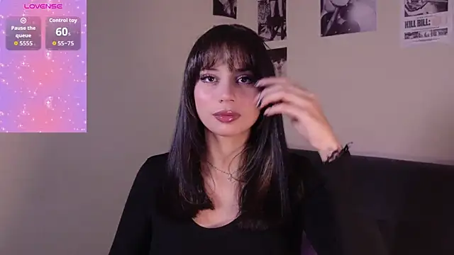 Snapshot of SerenBleck chatting on 06.12.26 SerenBleck online show from 06.12.26