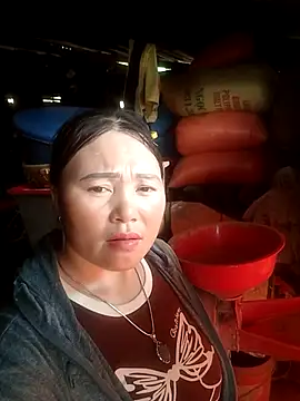 Snapshot of Lily_Daisy chatting on 03.27.26 Lily Daisy online show from 03.27.26