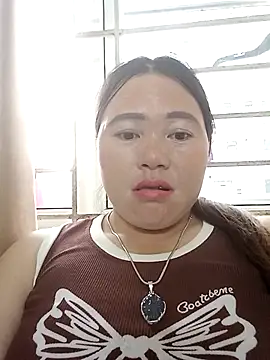 Snapshot of Lily_Daisy chatting on 03.30.26 Lily Daisy online show from 03.30.26