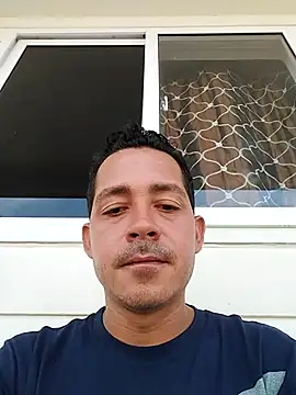 Gabriel leon33 online show from 04.18.26
