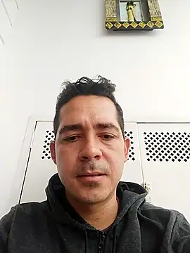Gabriel leon33 online show from 06.24.26