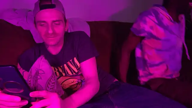 DavidEugeneOr online show from 04.15.26